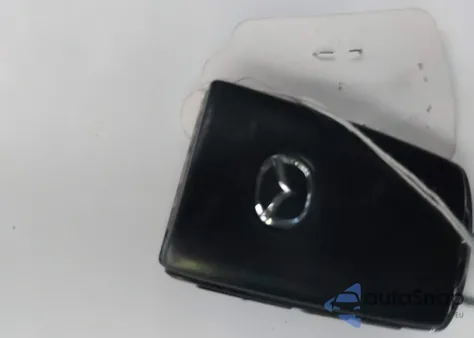 2020 Mazda Cx-5 Signature z USA, uszkodzony, nr VIN JM3KFBEY8L0745348